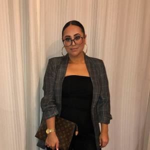 Meet your Posher, Samantha